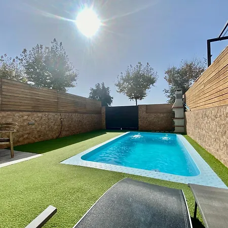 Dora House With Pool By Hlclub Agency *