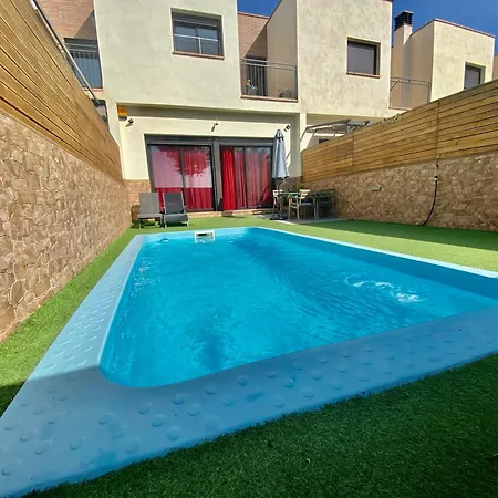 Dora House With Pool By Hlclub Agency * Vilanova i la Geltru